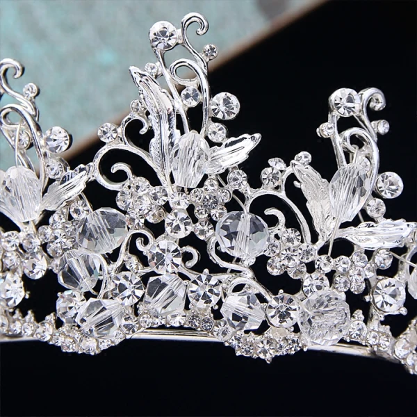 Sparkly Silver Tiara 2018 Metal Rhinestone Crystal Wedding Accessories