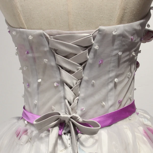 Fine Grå Homecoming Graduation Kjoler 2017 Prinsesse Kjæreste Uten Ermer Syrin Appliques Blomst Beading Paljetter Perle Printing Sash Korte Buste Ryggløse Formelle Kjoler