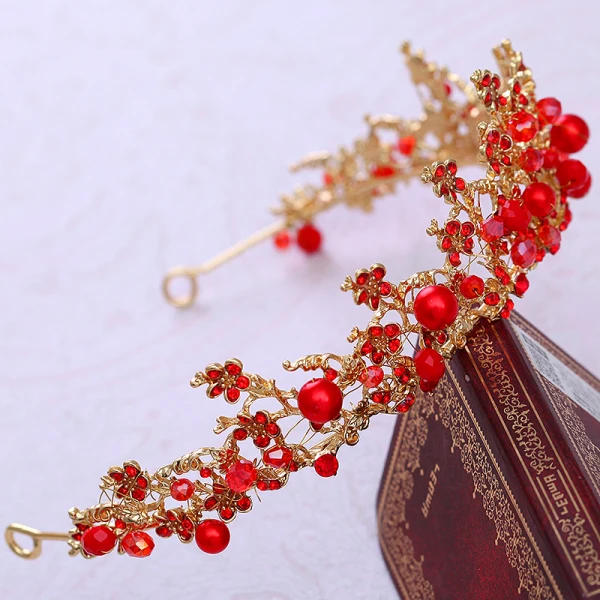 Piękne Czerwone Kryształ Rhinestone Tiara 2018 Złote Metal Akcesoria