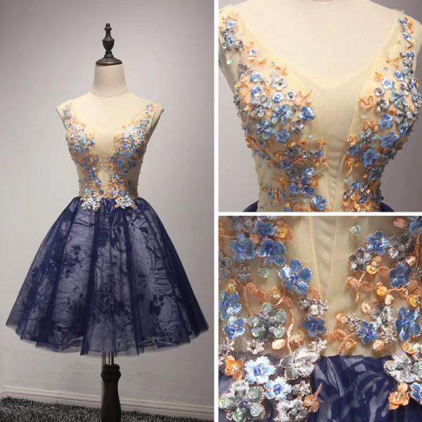 Chic / Belle Champagne Bleu D'encre Robe De Fete 2017 Robe Boule V-Cou Sans Manches Appliques Fleur Perlage Cristal Paillettes Perle Courte Volants Dos Nu Robe De Ceremonie