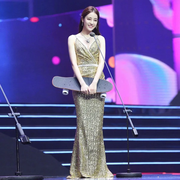 Scintillantes Doré Paillettes Robe De Soirée 2018 Trompette / Sirène Bretelles Spaghetti Sans Manches Faux Diamant Ceinture Longue Dos Nu Robe De Ceremonie