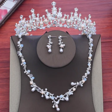 Piękne Srebrny Ślub Akcesoria 2018 Metal Kryształ Rhinestone Perła Tiara Naszyjnik Kolczyki Biżuteria Ślubna