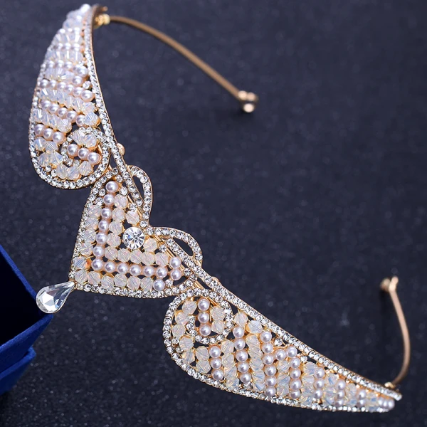 Fine Champagne Gull Tiara 2018 Metall Krystall Rhinestone Perle Hjerteformet Tilbehør