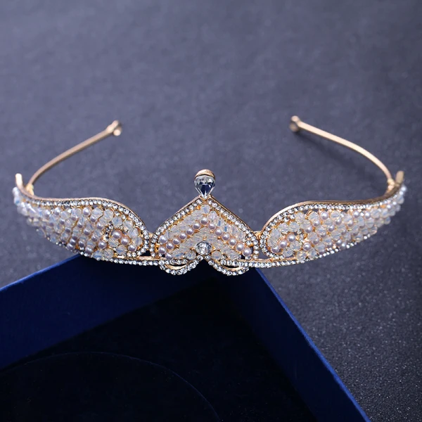 Fine Champagne Gull Tiara 2018 Metall Krystall Rhinestone Perle Hjerteformet Tilbehør