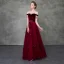 Vintage / Originale Bordeaux Robe De Bal 2018 Princesse De l'épaule Manches Courtes Appliques En Dentelle Perlage Ceinture Longue Volants Dos Nu Robe De Ceremonie