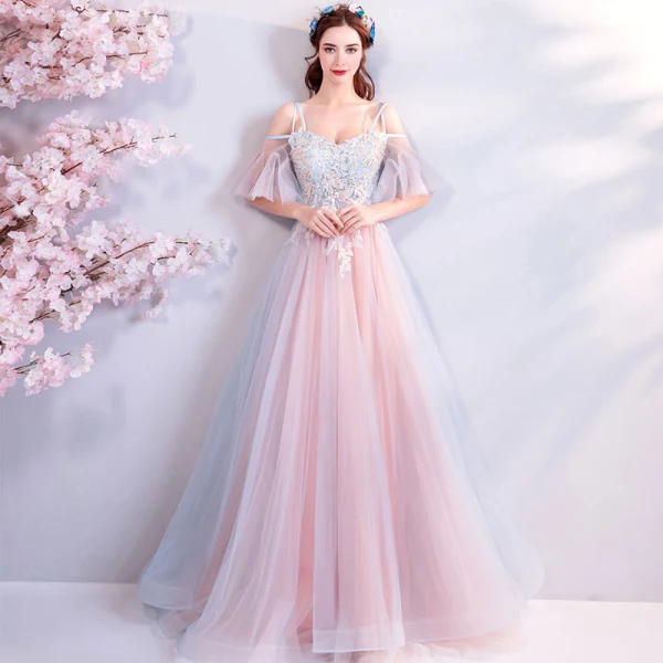Elegante Himmelblau Pearl Rosa Abendkleider 2018 A Linie Spaghettiträger Bandeau 1/2 Ärmel Applikationen Spitze Perle Strass Lange Rüschen Rückenfreies