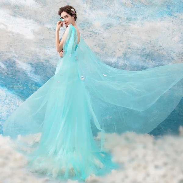 Chic / Beautiful Pool Blue Evening Dresses 2018 A-Line / Princess V-Neck Sleeveless Appliques Butterfly Watteau Train Ruffle Backless Formal Dresses