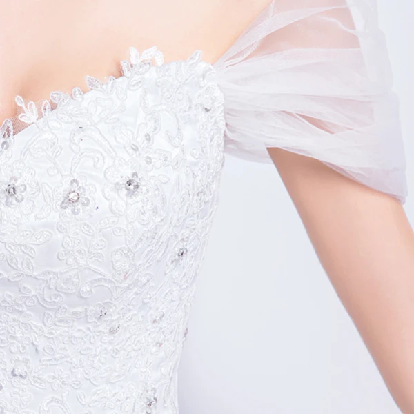 Hohes Niedriges Weiß Organza Sommer Strand Brautkleider 2018 A Linie Off Shoulder Kurze Ärmel Rückenfreies Applikationen Mit Spitze Asymmetrisch Fallende Rüsche