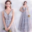 Chic / Belle Gris Robe De Soirée 2018 Empire V-Cou Sans Manches Étoile Appliques Perlage Longue Volants Dos Nu Robe De Ceremonie