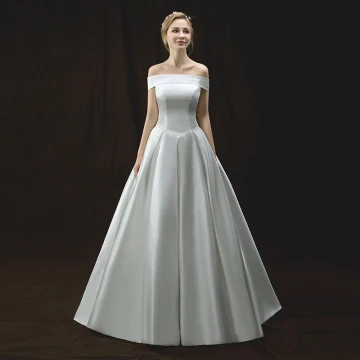 Simple Ivoire Robe De Mariée 2018 Princesse De L Épaule Manches Courtes Dos Nu Longue Volants