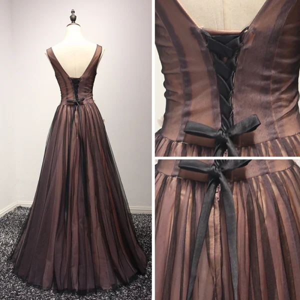 Chic / Beautiful Black Champagne Evening Dresses 2017 A-Line / Princess V-Neck Sleeveless Appliques Flower Beading Crystal Floor-Length / Long Ruffle Backless Formal Dresses