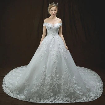 Luxe Ivoire Robe De Mariée 2018 Princesse De L Épaule Manches Courtes Dos Nu Appliques En Dentelle Glitter Paillettes Perlage Cathedral Train Volants