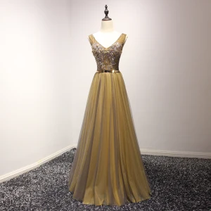 Moderne Mode Doré Robe De Soirée 2017 Princesse V Cou Sans Manches Perlage Cristal Glitter Paillettes Perle Métal Ceinture Longue Volants Dos Nu Robe De Ceremonie