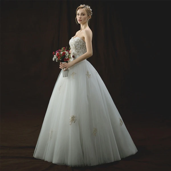 Chic / Beautiful Ivory Wedding Dresses 2018 A-Line / Princess Sweetheart Sleeveless Backless Gold Appliques Lace Sequins Pearl Floor-Length / Long Ruffle
