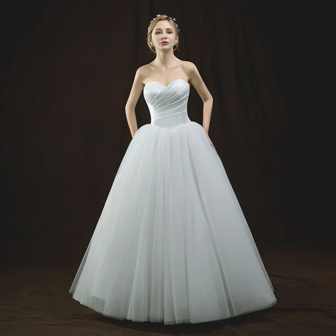 Enkel Elfenben Brudekjoler 2018 Ballkjole Kjæreste Uten Ermer Ryggløse Lange Buste