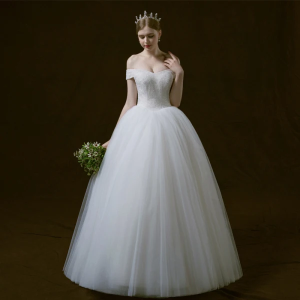 Simple Ivoire Robe De Mariée 2018 Princesse De l'épaule Manches Courtes Dos Nu Perlage Longue Volants
