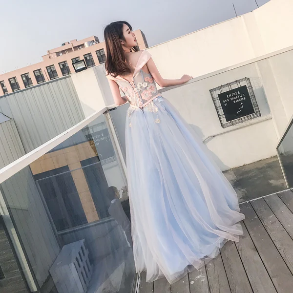Élégant Bleu Ciel Robe De Soirée 2018 Princesse De l'épaule Manches Courtes Appliques En Dentelle Ceinture Longue Volants Dos Nu Robe De Ceremonie