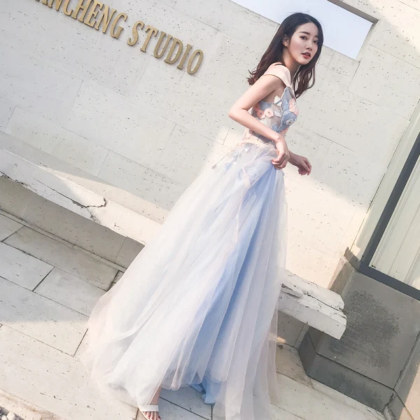 Élégant Bleu Ciel Robe De Soirée 2018 Princesse De l'épaule Manches Courtes Appliques En Dentelle Ceinture Longue Volants Dos Nu Robe De Ceremonie