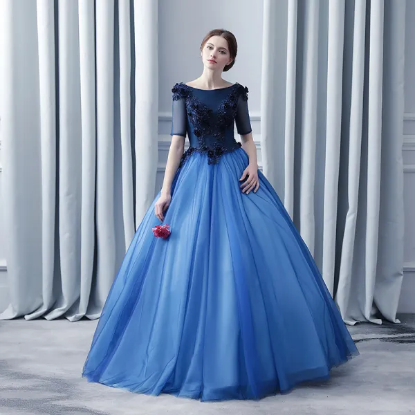 Chic / Beautiful Navy Blue Prom Dresses 2017 Ball Gown Scoop Neck 1/2 Sleeves Appliques Lace Flower Pearl Floor-Length / Long Ruffle Backless Formal Dresses