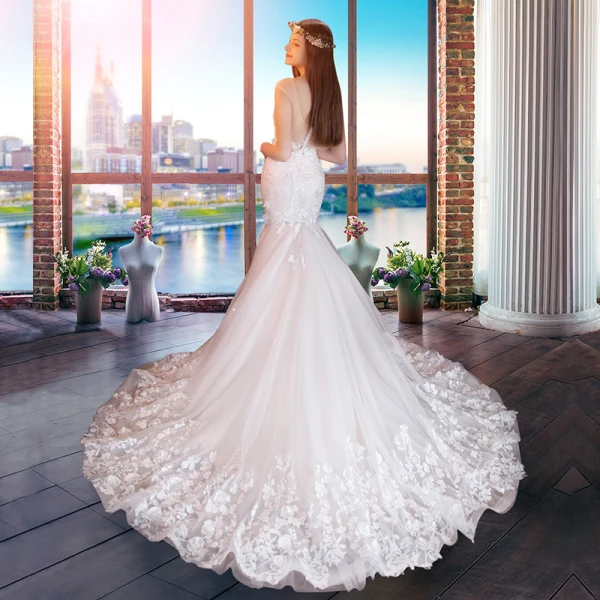 Illusion Champagne See-through Wedding Dresses 2018 Trumpet / Mermaid Scoop Neck Cap Sleeves Backless Appliques Pierced Lace Court Train Ruffle