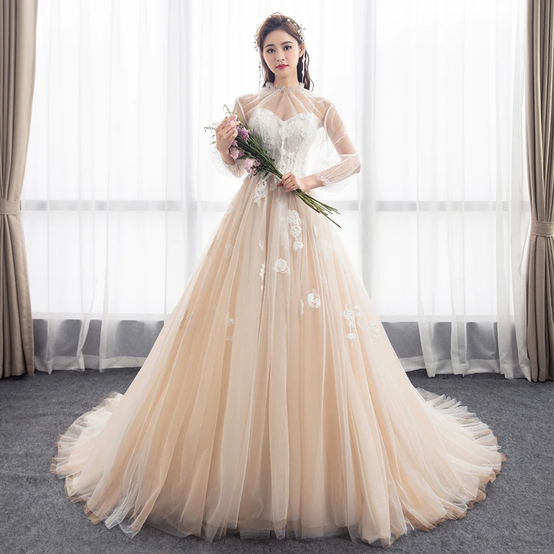 Fine Champagne Gjennomsiktig Brudekjoler Med Sjal 2018 Prinsesse Kjæreste Langermede Appliques Blonder Buste Cathedral Train