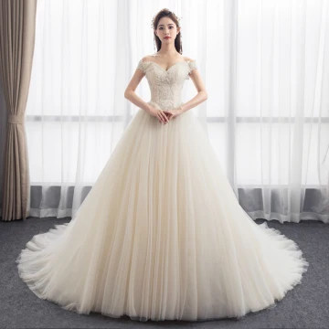 Sencillos Champán Vestidos De Novia 2018 Ball Gown Fuera Del Hombro Manga Corta Sin Espalda Apliques Con Encaje Ruffle Chapel Train