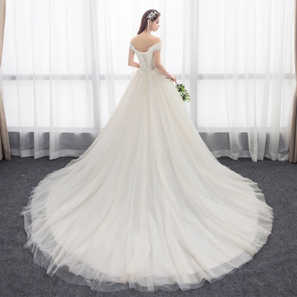 Modest / Simple Champagne Wedding Dresses 2018 Ball Gown Off-The-Shoulder Short Sleeve Backless Appliques Lace Ruffle Chapel Train