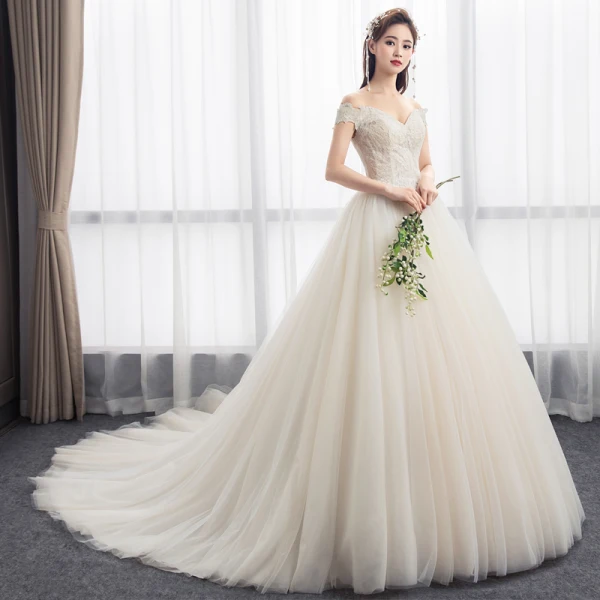 Modest / Simple Champagne Wedding Dresses 2018 Ball Gown Off-The-Shoulder Short Sleeve Backless Appliques Lace Ruffle Chapel Train