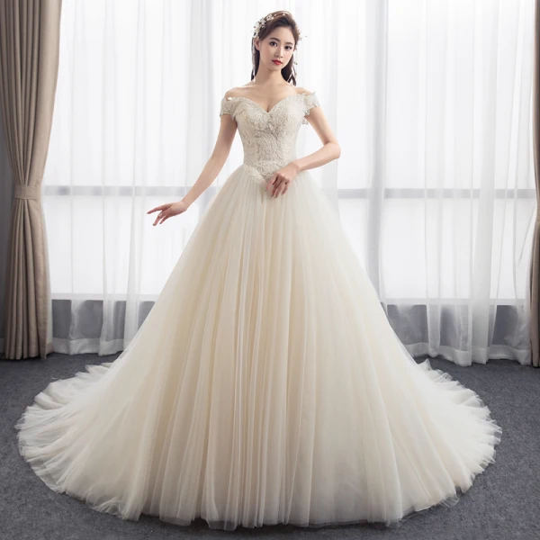 Modest / Simple Champagne Wedding Dresses 2018 Ball Gown Off-The-Shoulder Short Sleeve Backless Appliques Lace Ruffle Chapel Train