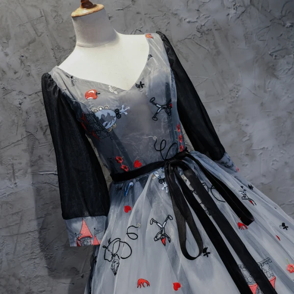 Chic / Beautiful Silver Navy Blue Prom Dresses 2017 Ball Gown V-Neck Long Sleeve Appliques Buckle Sash Floor-Length / Long Ruffle Backless Formal Dresses