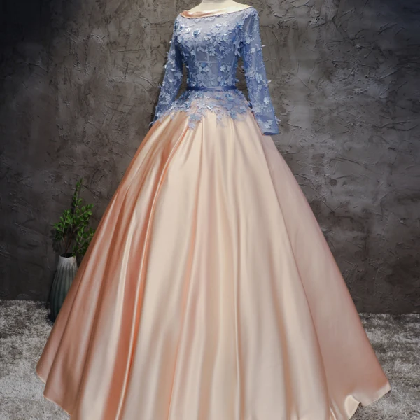 Chic / Beautiful Champagne Pearl Pink Sky Blue Prom Dresses 2017 Ball Gown Scoop Neck Long Sleeve Appliques Lace Flower Pearl Sash Floor-Length / Long Ruffle Pierced Backless Formal Dresses