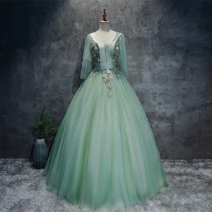 Chic Belle Vert Cendré Robe De Bal 2017 Robe Boule V Cou 3 4 Manches Appliques Fleur Perlage Paillettes Ceinture Longue Plissée Dos Nu Robe De Ceremonie
