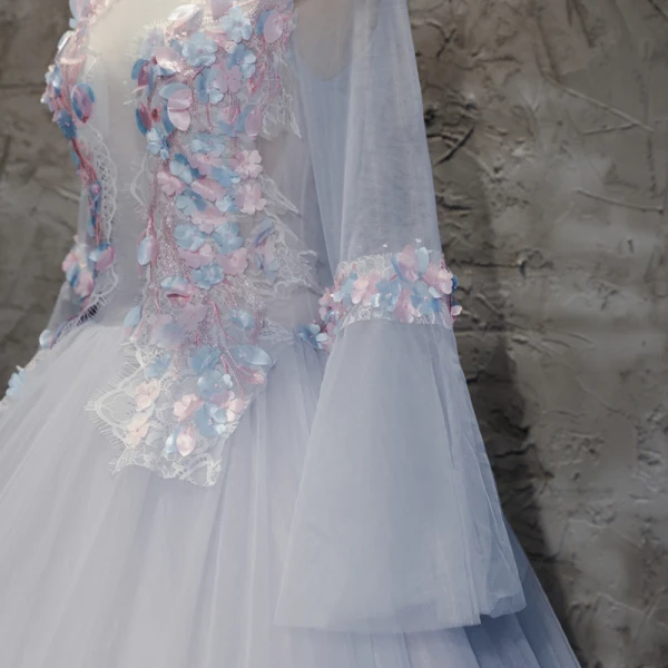 Chic / Beautiful Silver Prom Dresses 2017 Ball Gown Scoop Neck Long Sleeve Appliques Lace Flower Floor-Length / Long Pleated Pierced Backless Formal Dresses