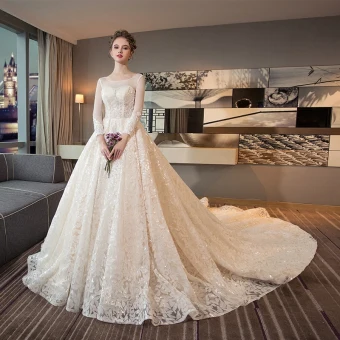 Bling Bling Champagne Gjennomsiktig Brudekjoler 2018 Prinsesse Firkantet Hals Langermede Ryggløse Appliques Paljetter Glitter Tyll Beading Buste Cathedral Train
