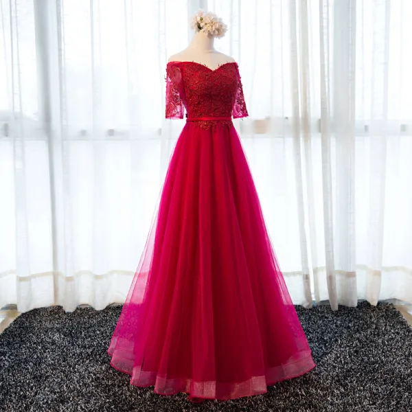 Chic / Belle Bordeaux Robe De Soirée 2017 Princesse De l'épaule 1/2 Manches Appliques En Dentelle Ceinture Longue Volants Dos Nu Robe De Ceremonie