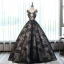 Chic / Belle Champagne Bleu Marine Robe De Bal 2017 Robe Boule Encolure Dégagée Sans Manches Appliques En Dentelle Paillettes Perle Noeud Ceinture Longue Volants Percé Dos Nu Robe De Ceremonie