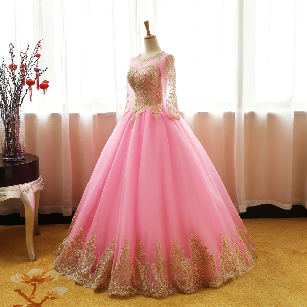 Chic / Belle Rose Bonbon Robe De Bal 2017 Robe Boule Encolure Dégagée Manches Longues Doré Appliques En Dentelle Longue Volants Percé Dos Nu Robe De Ceremonie