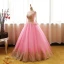 Chic / Belle Rose Bonbon Robe De Bal 2017 Robe Boule Encolure Dégagée Manches Longues Doré Appliques En Dentelle Longue Volants Percé Dos Nu Robe De Ceremonie