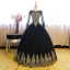 Chic / Belle Rose Bonbon Robe De Bal 2017 Robe Boule Encolure Dégagée Manches Longues Doré Appliques En Dentelle Longue Volants Percé Dos Nu Robe De Ceremonie