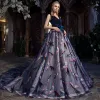 Chic / Beautiful Navy Blue Prom Dresses 2017 Ball Gown V-Neck Sleeveless Appliques Flower Pearl Rhinestone Bow Sash Chapel Train Ruffle Backless Formal Dresses