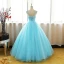 Chic / Belle Bleu Robe De Bal 2017 Robe Boule Cristal Encolure Dégagée Sans Manches Appliques Fleur Noeud Ceinture Longue Volants Percé Dos Nu Robe De Ceremonie