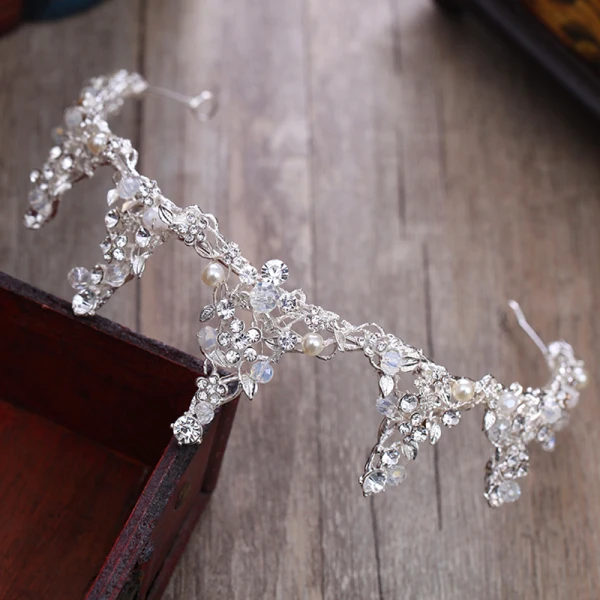 Simple Rose Bonbon Faux Diamant Tiare 2018 Métal Perle Cristal Mariage Accessorize