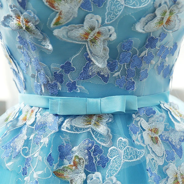 Chic / Belle Bleu Robe De Bal 2017 Robe Boule Cristal Encolure Dégagée Sans Manches Appliques Fleur Noeud Ceinture Longue Volants Percé Dos Nu Robe De Ceremonie