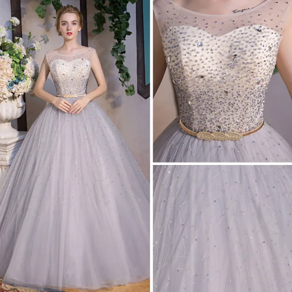 Luxury / Gorgeous Grey Prom Dresses 2018 Ball Gown Scoop Neck Sleeveless Beading Rhinestone Metal Sash Floor-Length / Long Ruffle Backless Formal Dresses