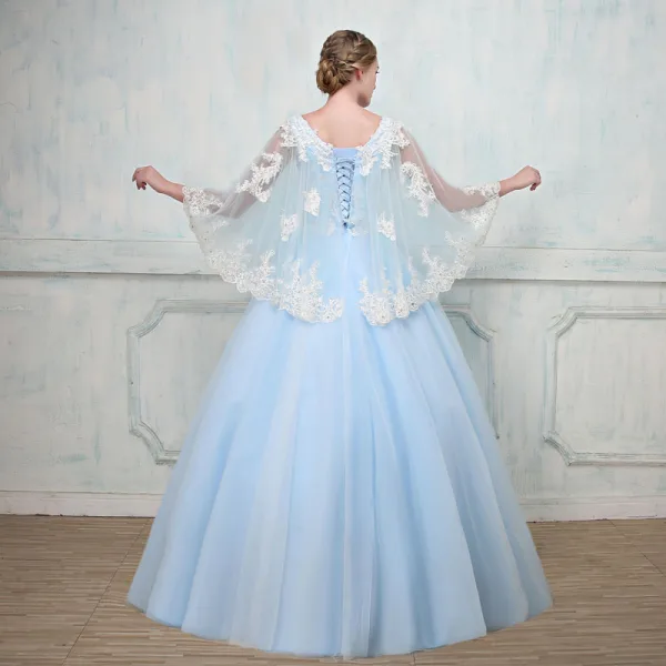 Chic / Belle Bleu Ciel Robe De Bal Avec Châle 2018 Robe Boule V-Cou Appliques En Dentelle Perlage Longue Volants Dos Nu Robe De Ceremonie