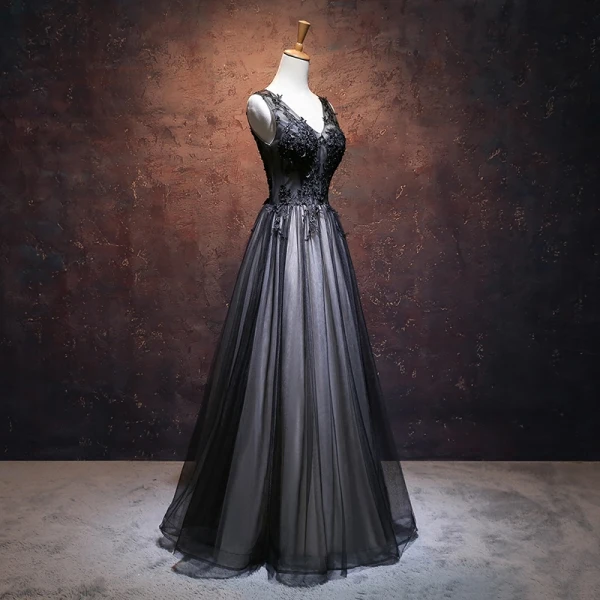 Chic / Beautiful Black Prom Dresses 2017 A-Line / Princess V-Neck Sleeveless Appliques Lace Flower Rhinestone Floor-Length / Long Ruffle Pierced Backless Formal Dresses