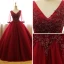 Chic / Belle Bordeaux Robe De Bal 2017 Robe Boule V-Cou 3/4 Manches Perlage Appliques Longue Volants Dos Nu Robe De Ceremonie