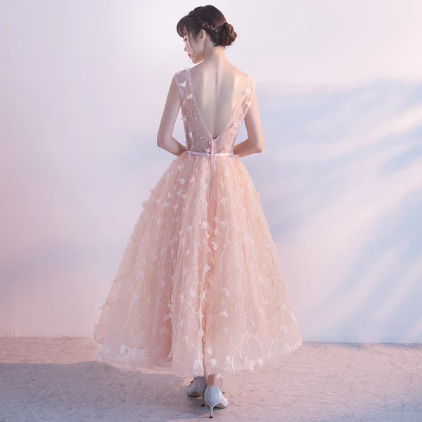 Chic / Beautiful Pearl Pink Homecoming Graduation Dresses 2017 A-Line / Princess V-Neck Sleeveless Appliques Flower Sash Ankle Length Ruffle Backless Formal Dresses