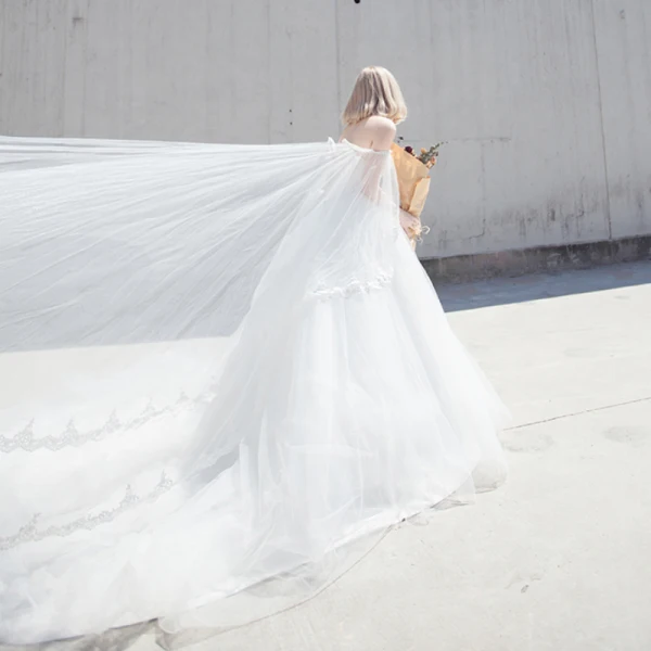 Chic / Beautiful Romantic Outdoor / Garden Wedding Dresses 2017 Rhinestone Lace Appliques Sleeveless Off-The-Shoulder Backless Cathedral Train White Ball Gown