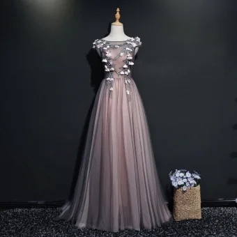 Fine Svart Selskapskjoler 2017 Prinsesse Scoop Halsen Uten Ermer Appliques Blomst Perle Domstol Tog Buste Ryggløse Formelle Kjoler